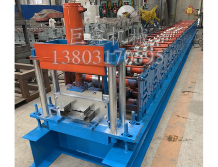 圍擋立柱設備拼接